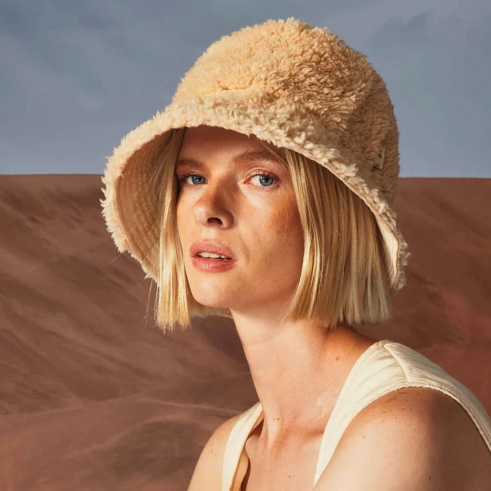 Beis bucket hat